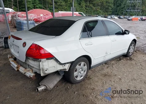 2006 Honda Accord 2.4 Lx из США, поврежденный, VIN 1HGCM56416A113887